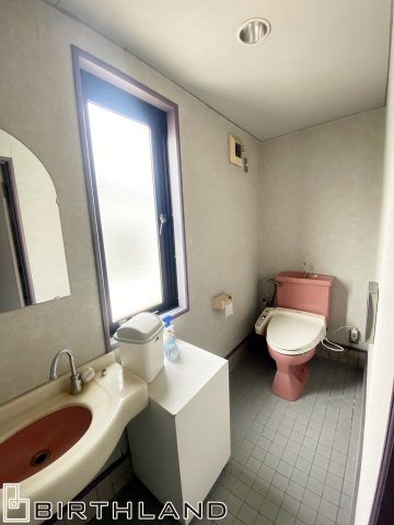 よねやビルのトイレ|２階トイレ