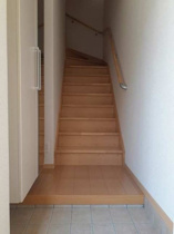 収納もある玄関です