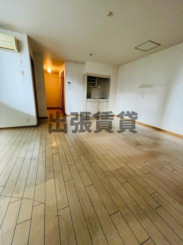 仲介手数料0円サンシャイン江川町の居間・リビング