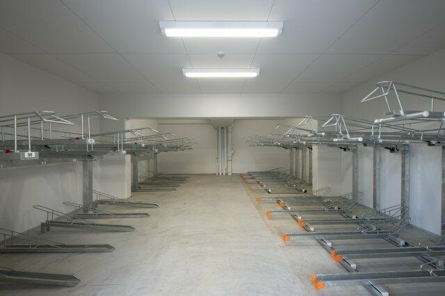 川崎市多摩区宿河原３丁目の賃貸マンションのロビー