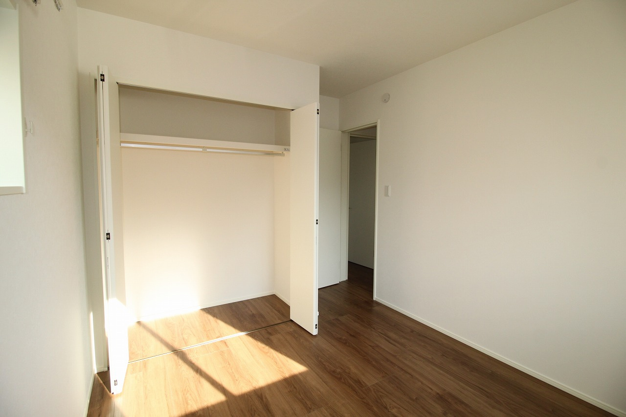 瀬戸南町２丁目　①　新築戸建　の洋室|2Ｆ　北西の部屋　5.1帖