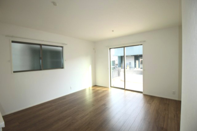 瀬戸南町２丁目　①　新築戸建　の居間・リビング|ＬＤＫ　15.2帖