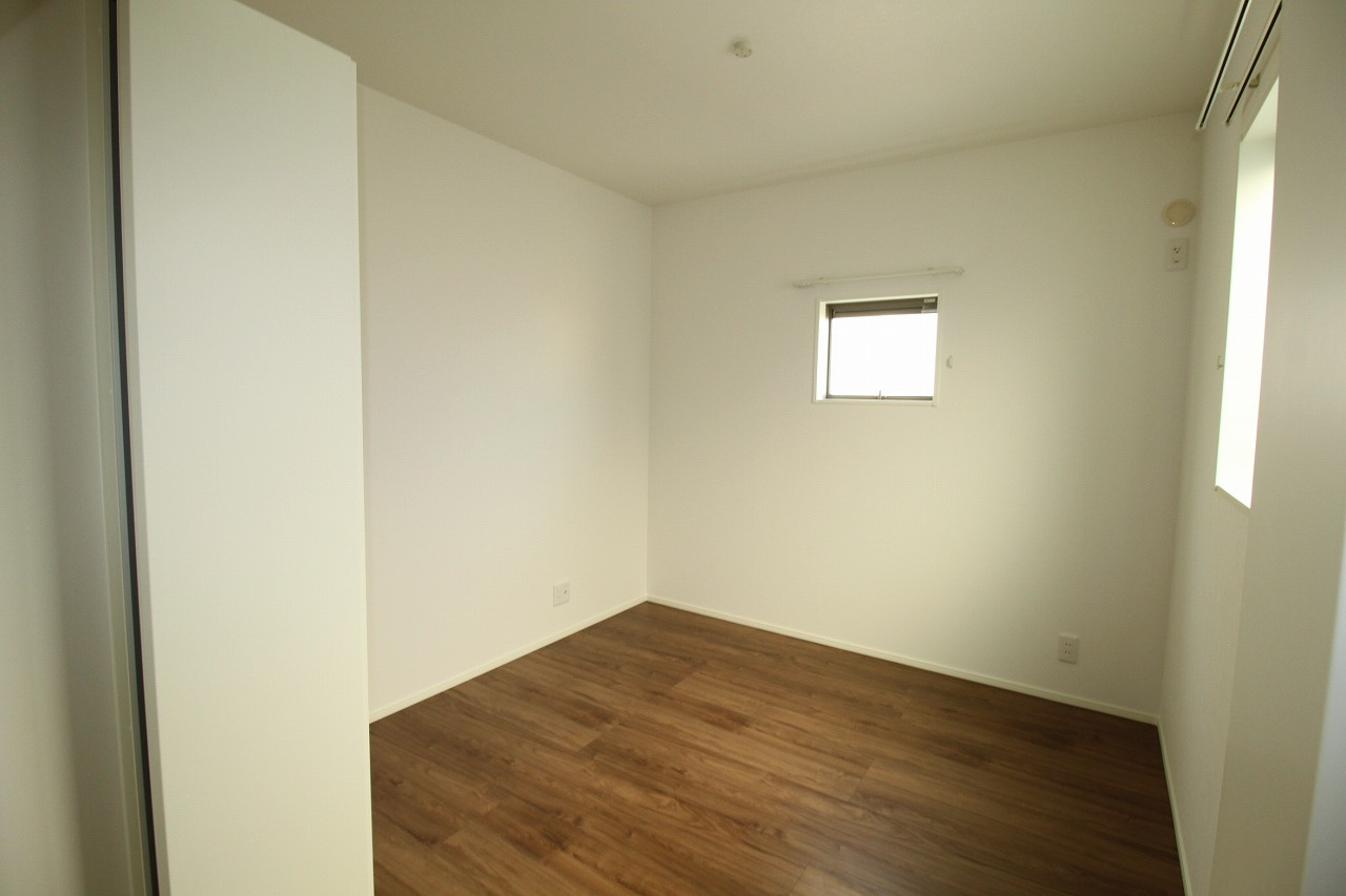 瀬戸南町２丁目　①　新築戸建　の洋室|2Ｆ　北東の部屋　5.1帖