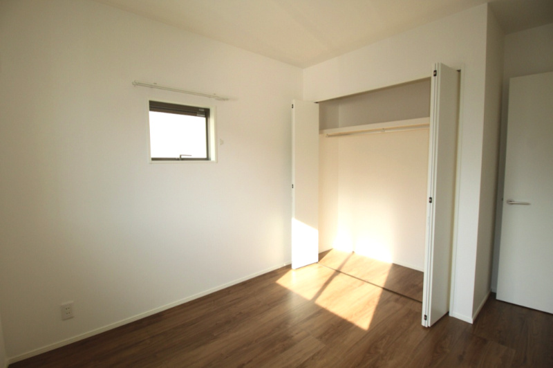 瀬戸南町２丁目　①　新築戸建　の洋室|2Ｆ　北西の部屋　5.1帖