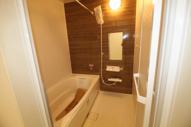 瀬戸南町２丁目　①　新築戸建　の浴室