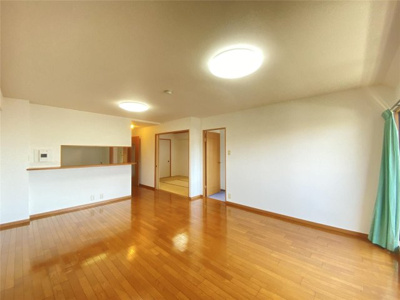 【居間・リビング】 | ウェンディーズ・コート新在家