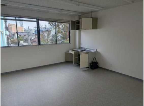 栗東市安養寺７丁目の店舗事務所の内装