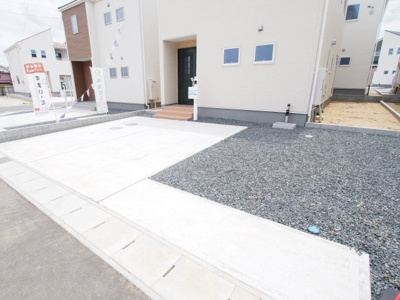 【駐車場】 | Livele Garden.S　郡山市富久山道ノ窪第２　１１号棟