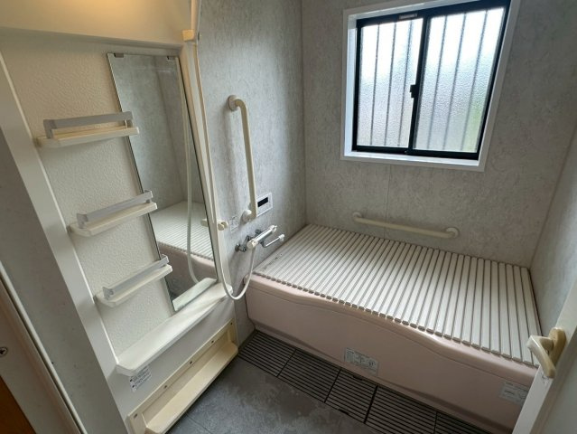 中村3丁目　中古戸建の浴室