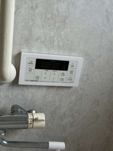 中村3丁目　中古戸建の発電・温水設備