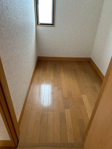 中村3丁目　中古戸建の収納|2階納戸