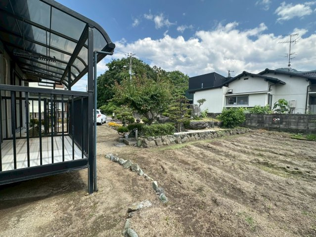 中村3丁目　中古戸建の庭|家庭菜園ができます♪