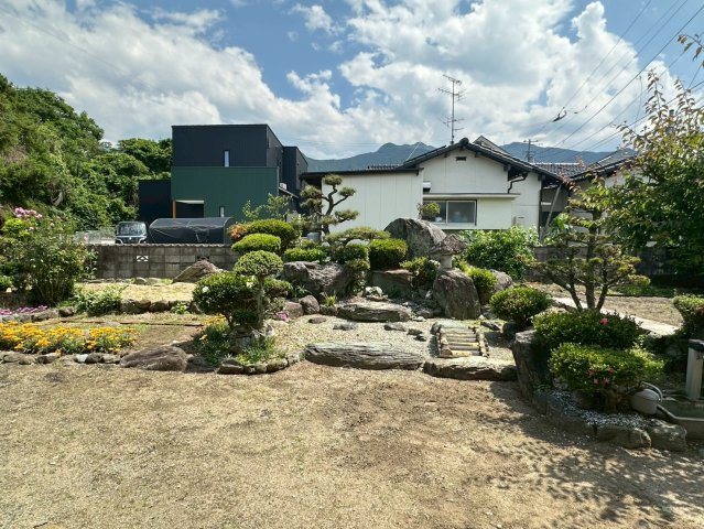 中村3丁目　中古戸建の庭|綺麗なお庭があります♪