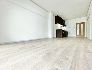 【居間・リビング】 | エバーグリーン金岡2号棟 | リビングダイニングです。