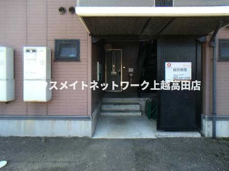 ヴューライラックのエントランス|エントランス