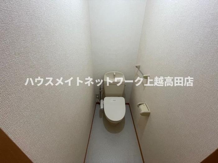 ヴューライラックのトイレ|温水洗浄暖房便座