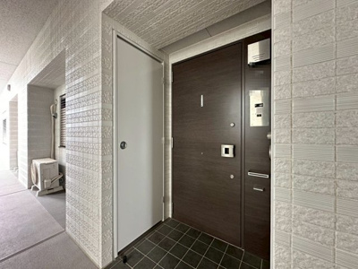 【玄関】 | グランカサーレ北千里