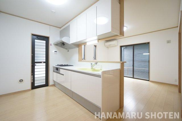 中古　千葉市稲毛区山王町の居間・リビング|＊当日ご案内可＊ご希望の物件まとめてご案内！弊社が掲載していない物件でもOK♪お気軽にご相談ください ♪お電話でのお問合わせがスムーズ♪