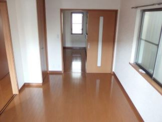 【寝室】 | コートアダージオA棟 | 南向き・7.3帖の広々とした洋室