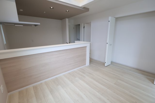 《仲介手数料無料》練馬区早宮４丁目29-14(3号棟)新築一戸建てケイアイスタイルの居間・リビング|撮影日 2025年9月19日 15:00 曇り