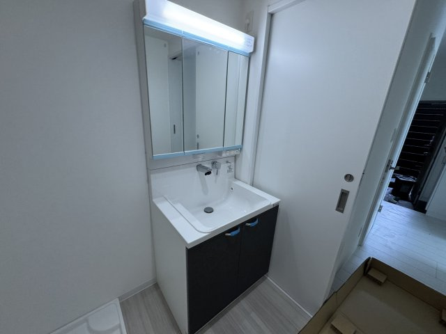 ボヌール緑地公園の独立洗面台