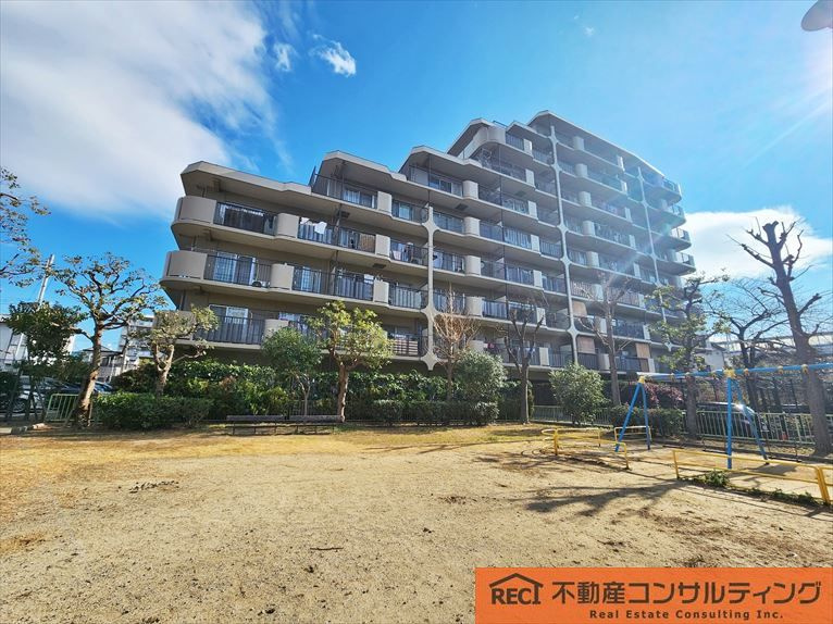 サンハイツ灘の外観