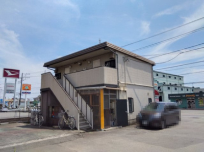 【外観】 | 売店舗　富士宮市小泉 | 県道沿いの好立地！生活利便性が高い土地になっています。集客率が見込まれます。