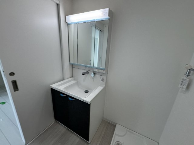 ボヌール緑地公園の独立洗面台