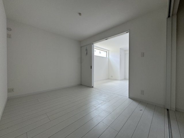 ボヌール緑地公園の居間・リビング