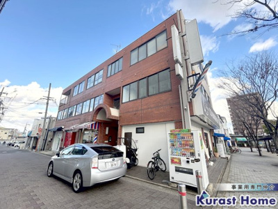 【外観】 | K'S BLD金剛　金剛駅前テナントビル2階 