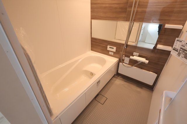《仲介手数料無料》練馬区貫井３丁目46-29新築一戸建てケイアイスタイルの浴室