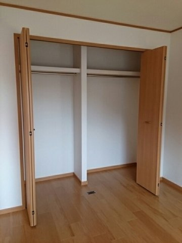 エレガンテⅡの収納