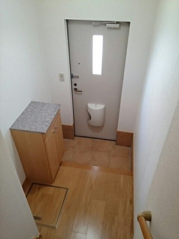 エレガンテⅡの玄関