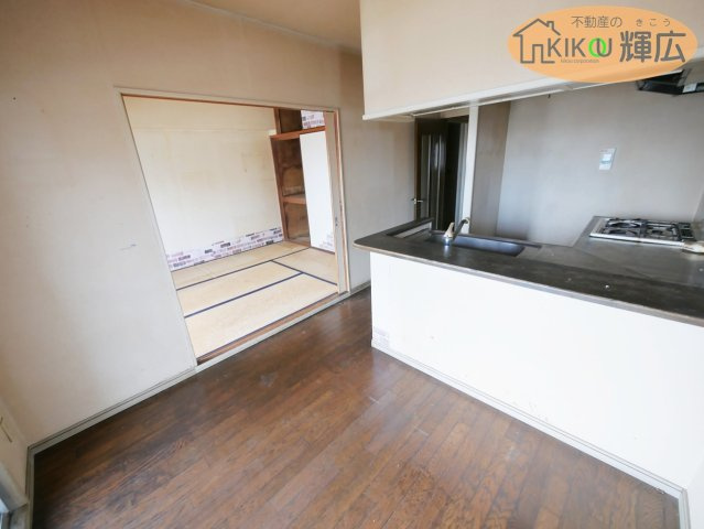 【居間・リビング】 | プレステージ姫路西飾磨　3階