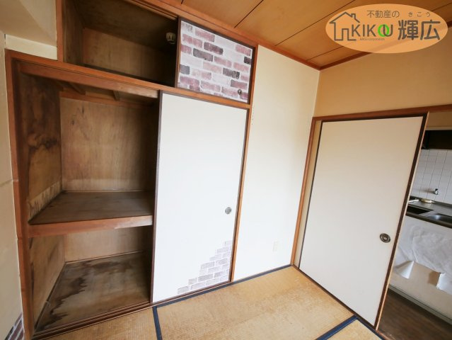 プレステージ姫路西飾磨　3階の収納