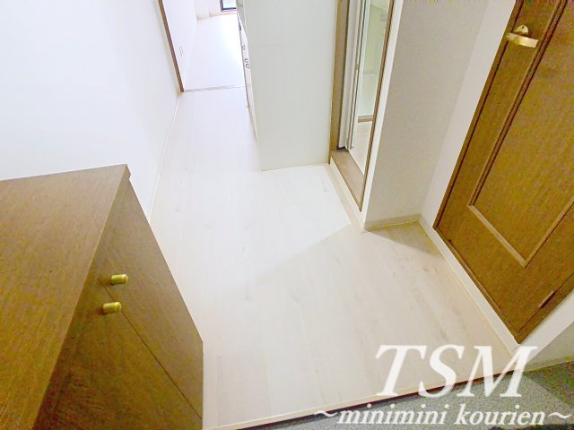 デイグラン香里園北の玄関