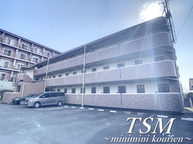 デイグラン香里園北の外観