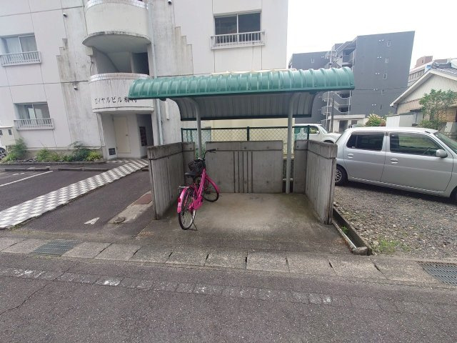 ロイヤルビル梅村のその他共用部分