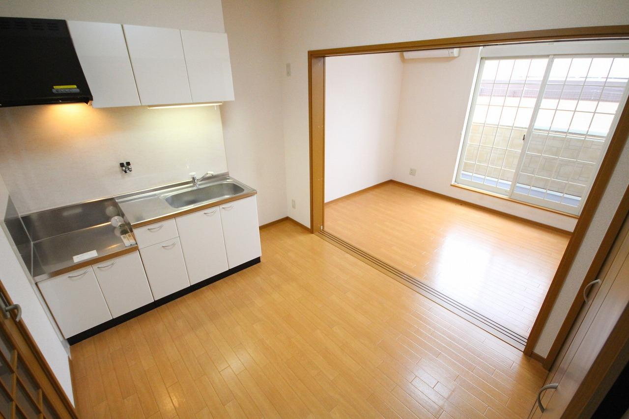 サンオーシャンの居間・リビング|※お部屋により仕様が異なる可能性があります。