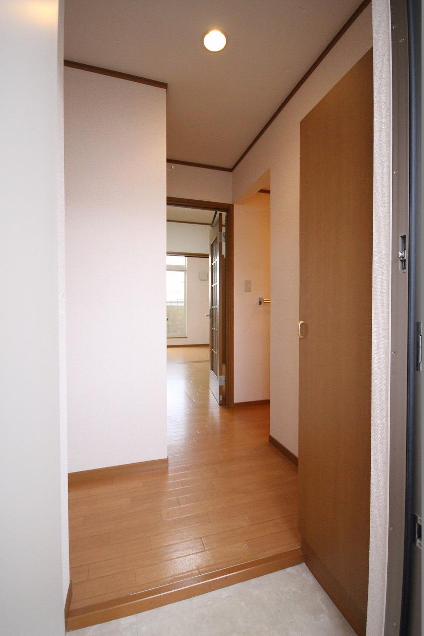 サンオーシャンの玄関|※お部屋により仕様が異なる可能性があります。
