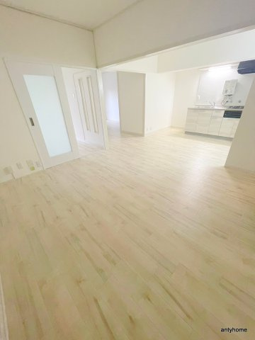 メゾン千里山　仲介手数料無料の居間・リビング