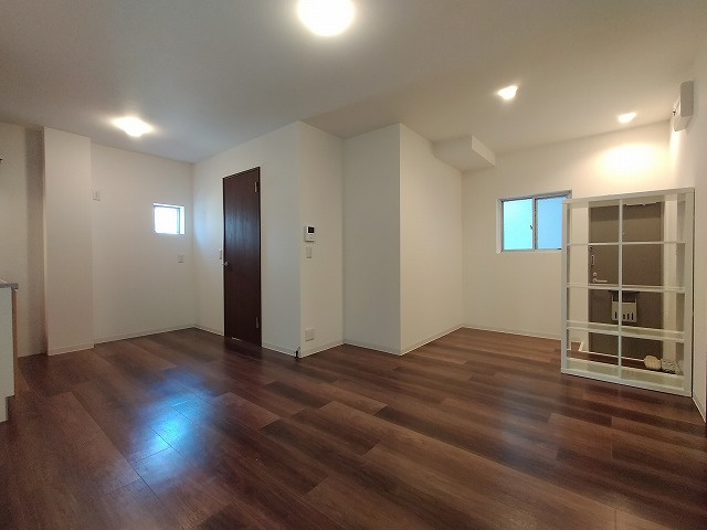 神戸市北区鈴蘭台北町６丁目の賃貸マンションの居間・リビング|リビング