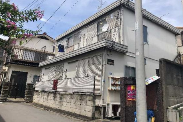 板橋区赤塚２丁目の一棟アパートの外観