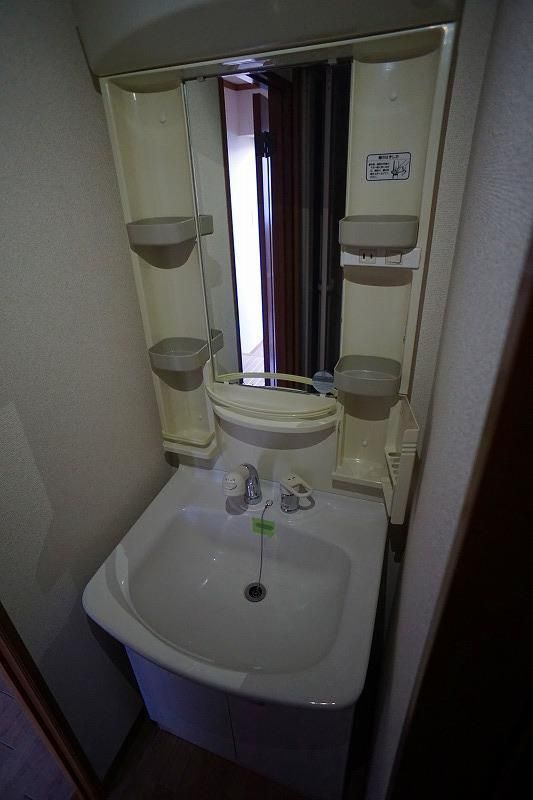 エリーな横川の洗面所