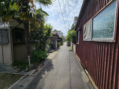 【前面道路含む現地写真】 | 鳥取市卯垣３丁目中古戸建て