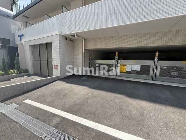 【駐車場】 | セレニテ三宮リアン