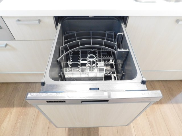 名古屋市西区児玉３丁目の新築一戸建のキッチン|◇食洗機◇　　家事の負担を軽減する便利な食洗機付き♪