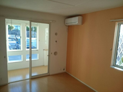 【居間・リビング】 | ボンヌ・ジュルネ | 居間です