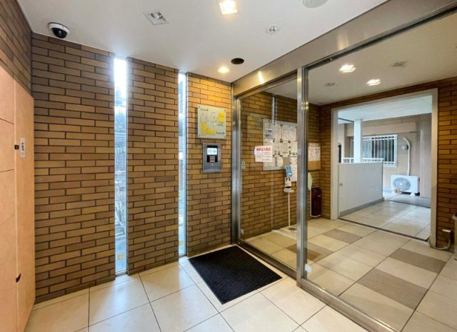 TOKYOシティトリエの玄関