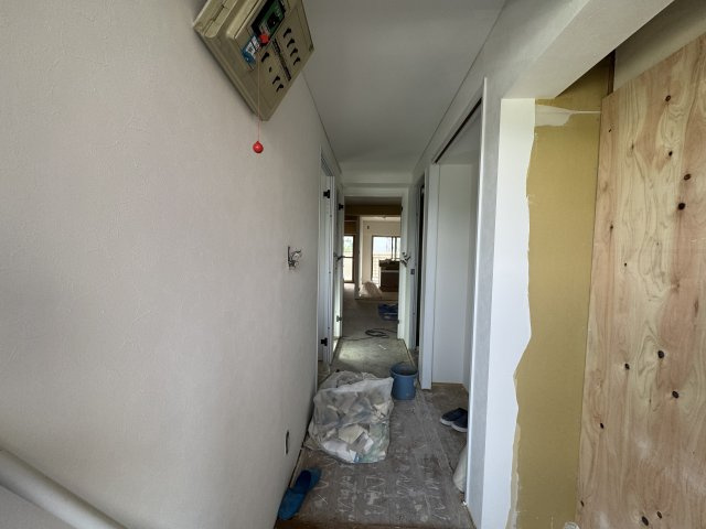 ライオンズマンション三ツ沢公園の玄関|シンプルで使いやすい玄関です　（内装中）